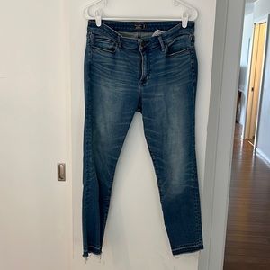 Abercrombie & Fitch Ankle Jean
